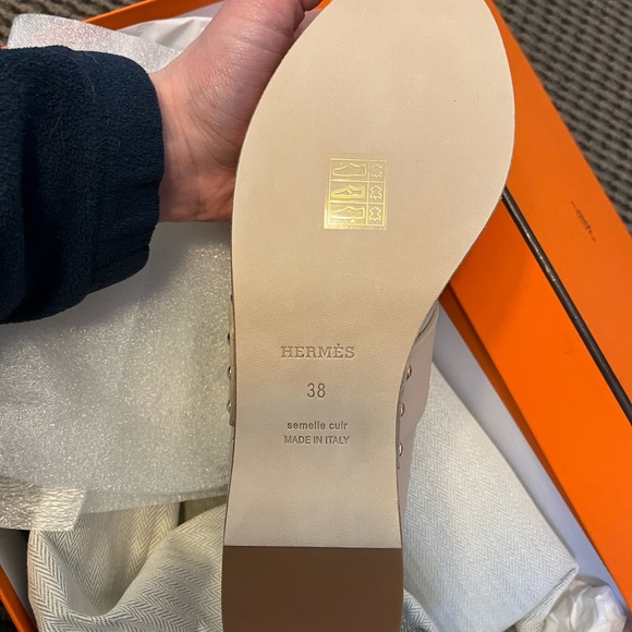 Hermes Calya Mules in Hetre leather, size 38 - Picture 9 of 9